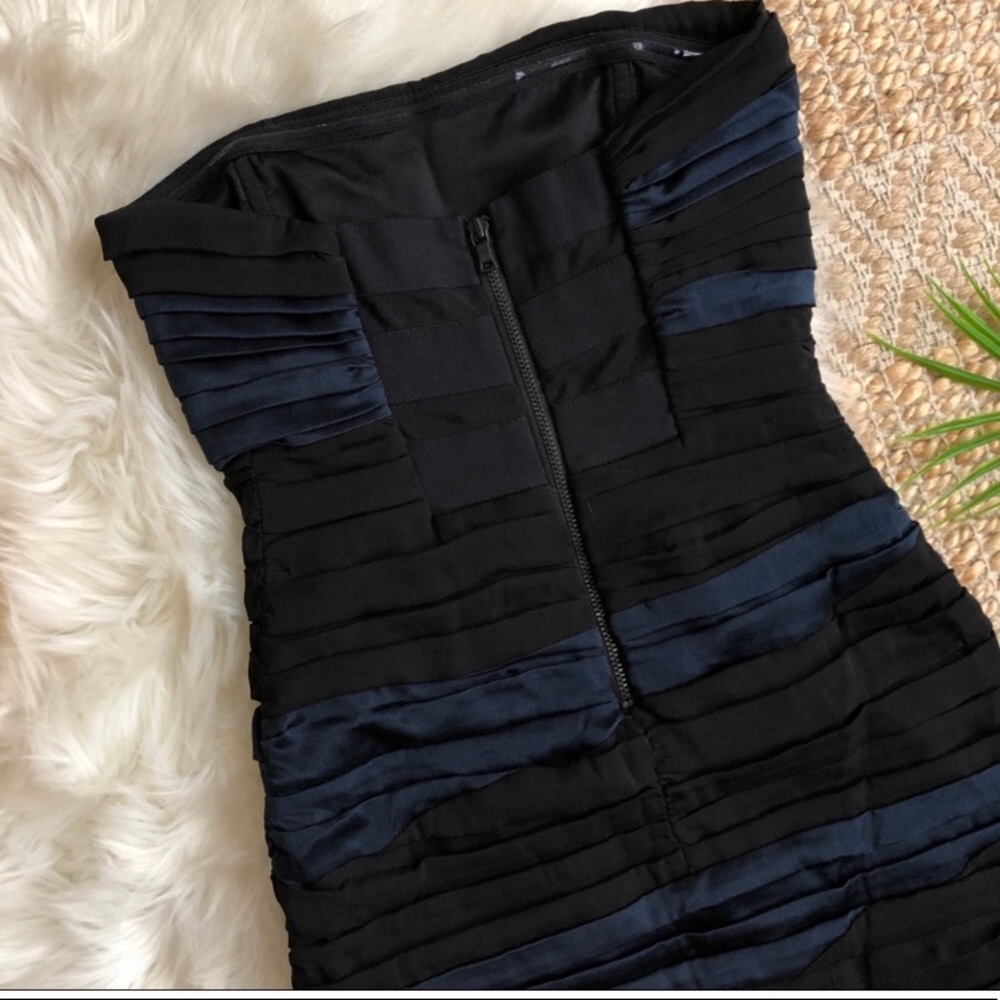 Black and blue Alice + Olivia strapless dress - Picture 4 of 8